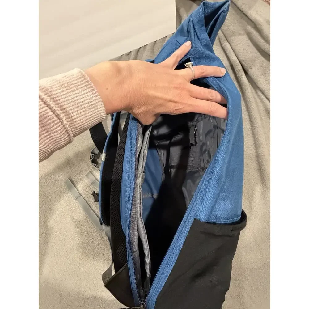 Columbia Roll Top Backpack Blue Laptop Hiking Travel Daypack Water Resistant